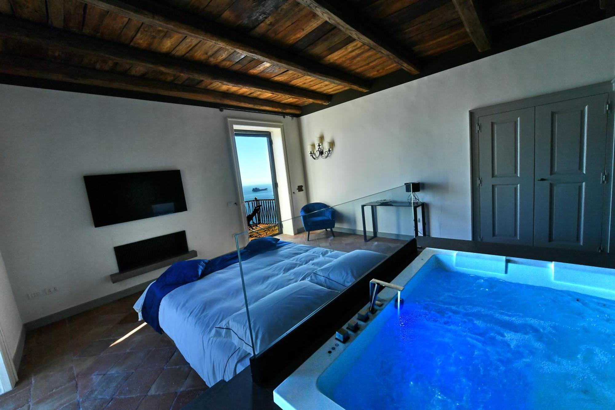 In Costa Relais & Luxury Suites Vietri Exteriör bild