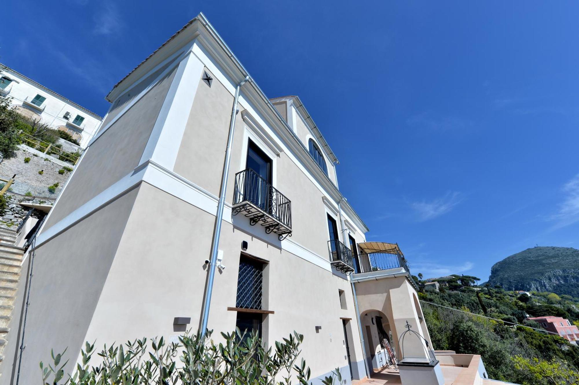 In Costa Relais & Luxury Suites Vietri Exteriör bild
