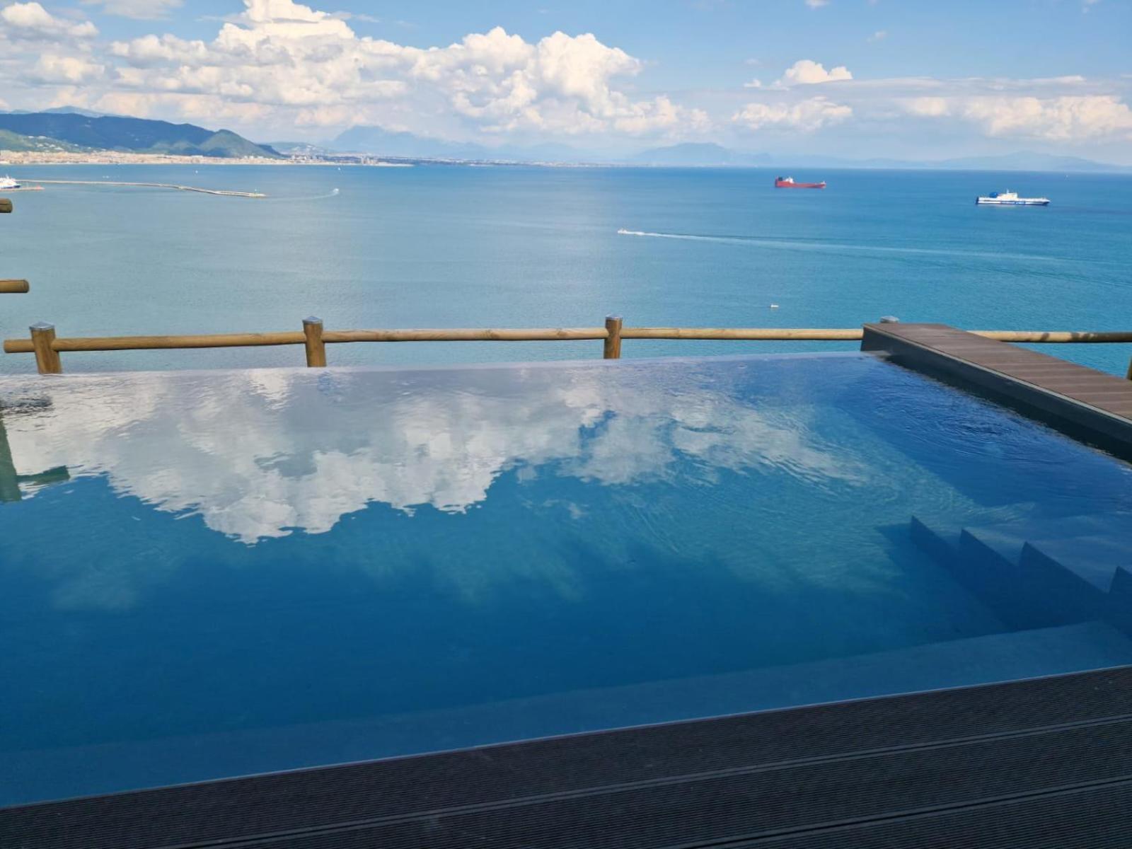 In Costa Relais & Luxury Suites Vietri Exteriör bild