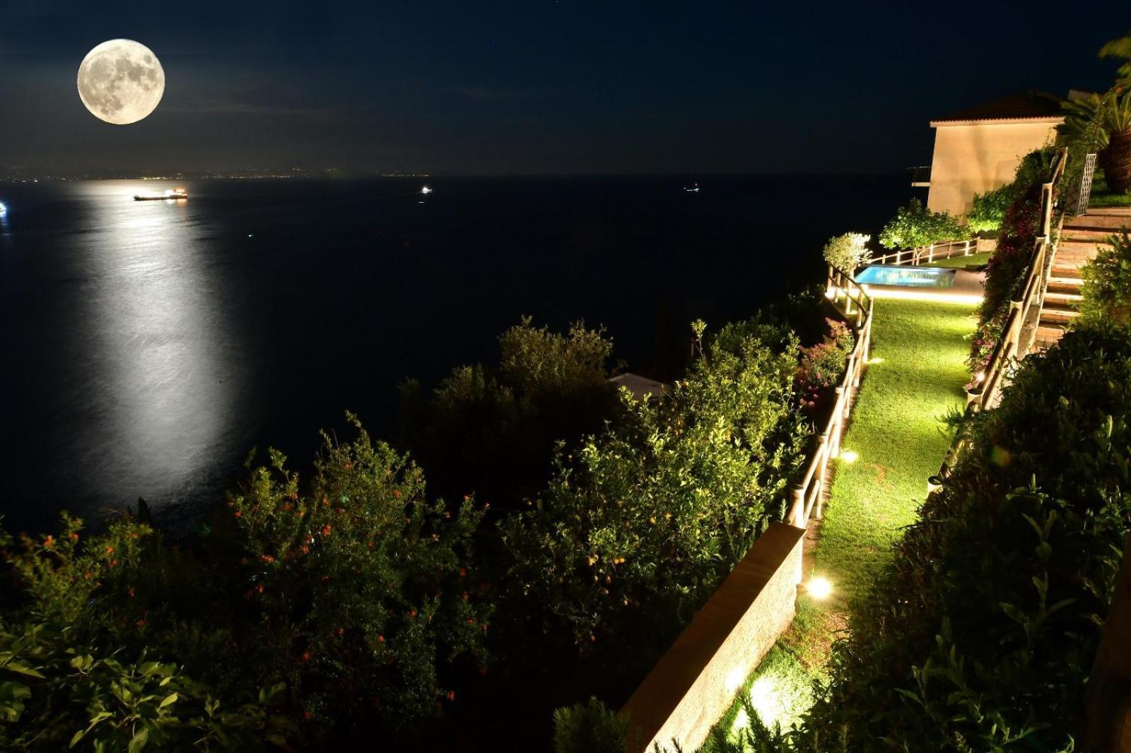 In Costa Relais & Luxury Suites Vietri Exteriör bild